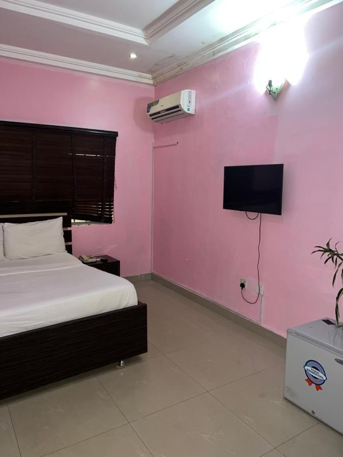 Grand Palazzo Hotel Gwarimpa Abuja Dış mekan fotoğraf
