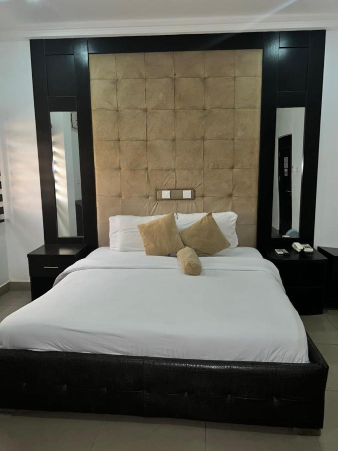 Grand Palazzo Hotel Gwarimpa Abuja Dış mekan fotoğraf