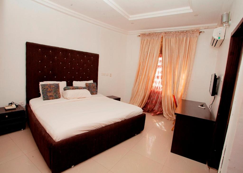 Grand Palazzo Hotel Gwarimpa Abuja Dış mekan fotoğraf